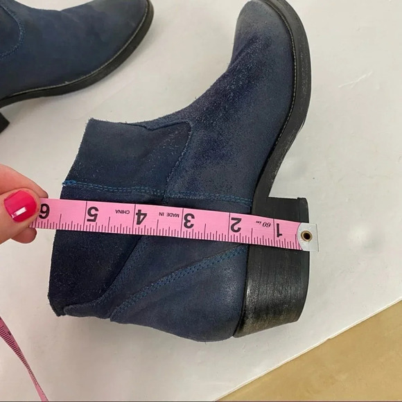 Barney’s New York Blue Suede Distressed Slip On Booties Size 7 Euro 37.5 Boots - Picture 14 of 14